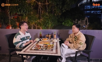 Duy Khương và Lâm Nguyễn thưởng thức loạt món Thái độc đáo tại Sticky Rice