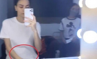 Giữa tin đồn mang bầu, Hồ Ngọc Hà có động thái mới còn tiếp tục để lộ vòng 2 đã lớn rõ rệt