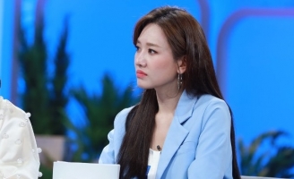 Hari Won tủi thân: “Đã phẫu thuật tử cung 2 lần, giờ sinh con rất nguy hiểm”  