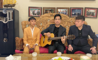 Hồ Văn Cường xuất hiện bên Bầu Thuỵ và Ngọc Sơn, khả năng sắp 