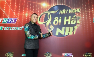 Kasim Hoàng Vũ sắm sẵn piano và phòng thu tại nhà nhưng các con chỉ mê game