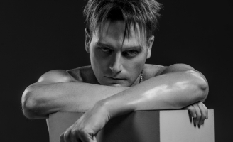 Kyo York tung bộ ảnh táo bạo nhất trong sự nghiệp sau khi giảm 11kg