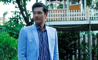 Lịch quay dày đặc, Quang Tuấn vẫn thay phiên chăm con cùng Linh Phi