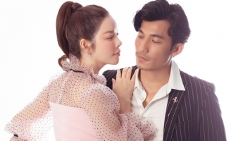 Lý Nhã Kỳ: Tôi sẵn sàng bỏ Rolls Royce đi xe máy, ngồi lề đường vì người yêu