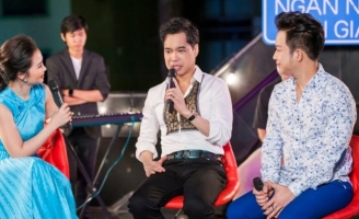 Ngọc Sơn xúc động tâm sự scandal quá khứ, bật khóc khi hát về cha 