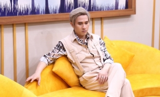 Nguyên Vũ hóa “tổng tài