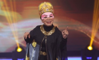 NSND Bạch Tuyết nhắc đến cố NSND Phùng Há, cố NSƯT Thanh Nga trong Dấu ấn huyền thoại