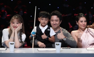 Trấn Thành “ship” trà sữa tận sân khấu cho cơ thủ bida nhí