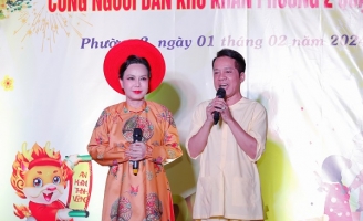 Việt Hương tổ chức Ngày Xuân Ấm Áp cho người dân khó khăn